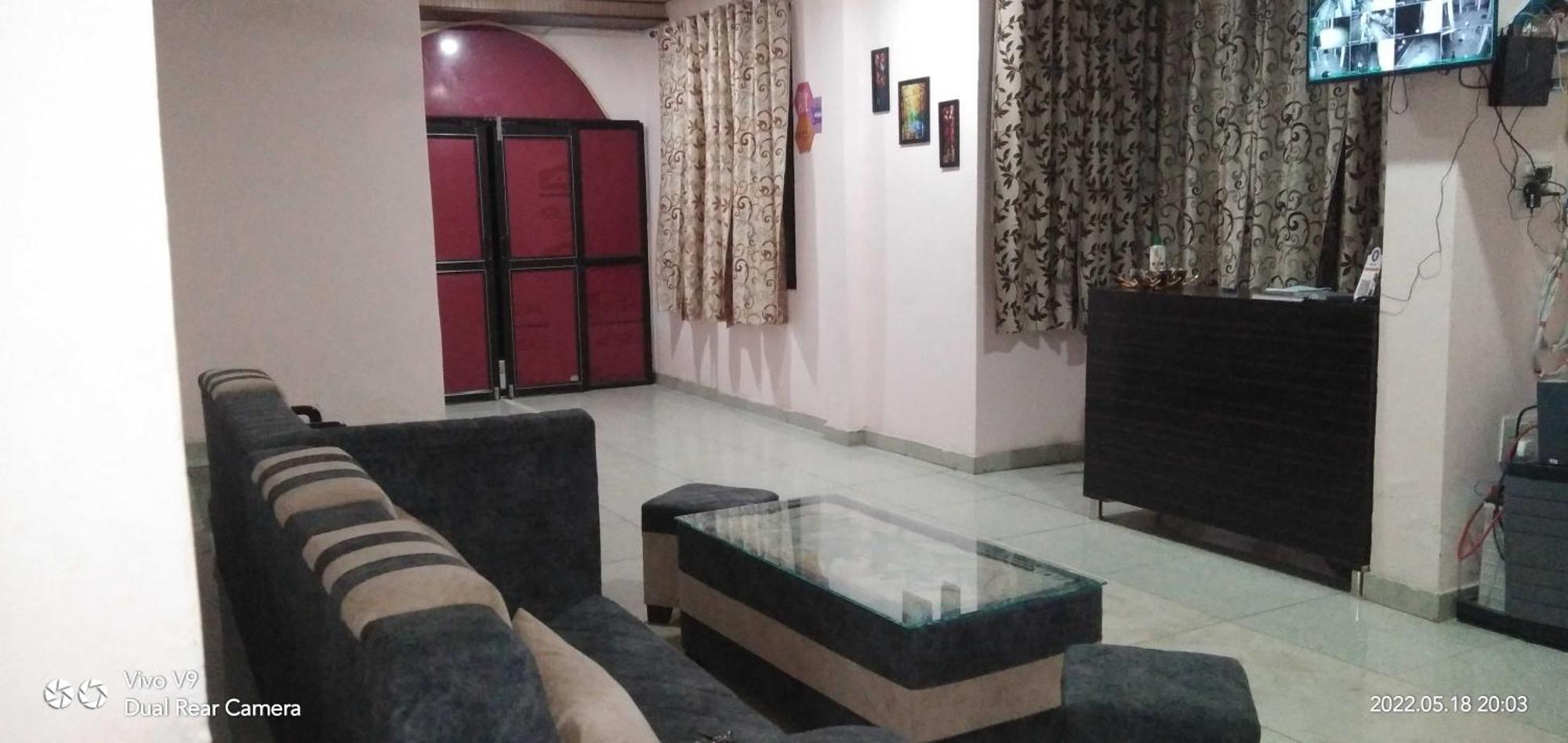 Hotel O Mohani Inn And Banquet Kausani Exterior photo